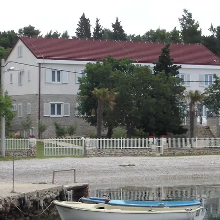 Bed & Breakfast Punta Šibuljina
